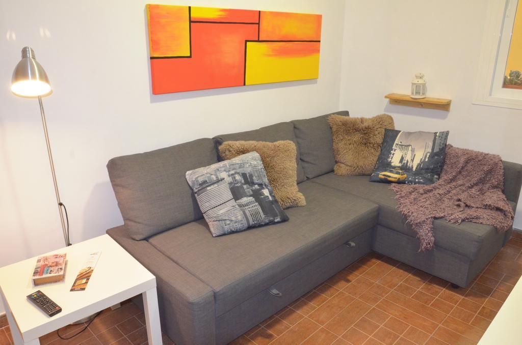 Apartamento San Jacinto Seville Exterior photo