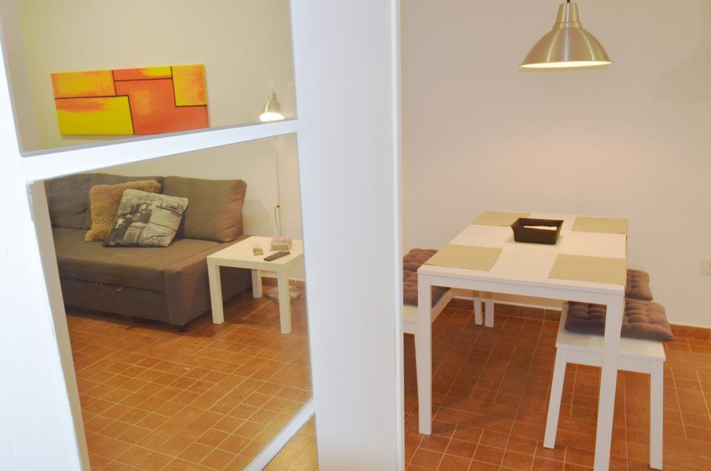 Apartamento San Jacinto Seville Exterior photo